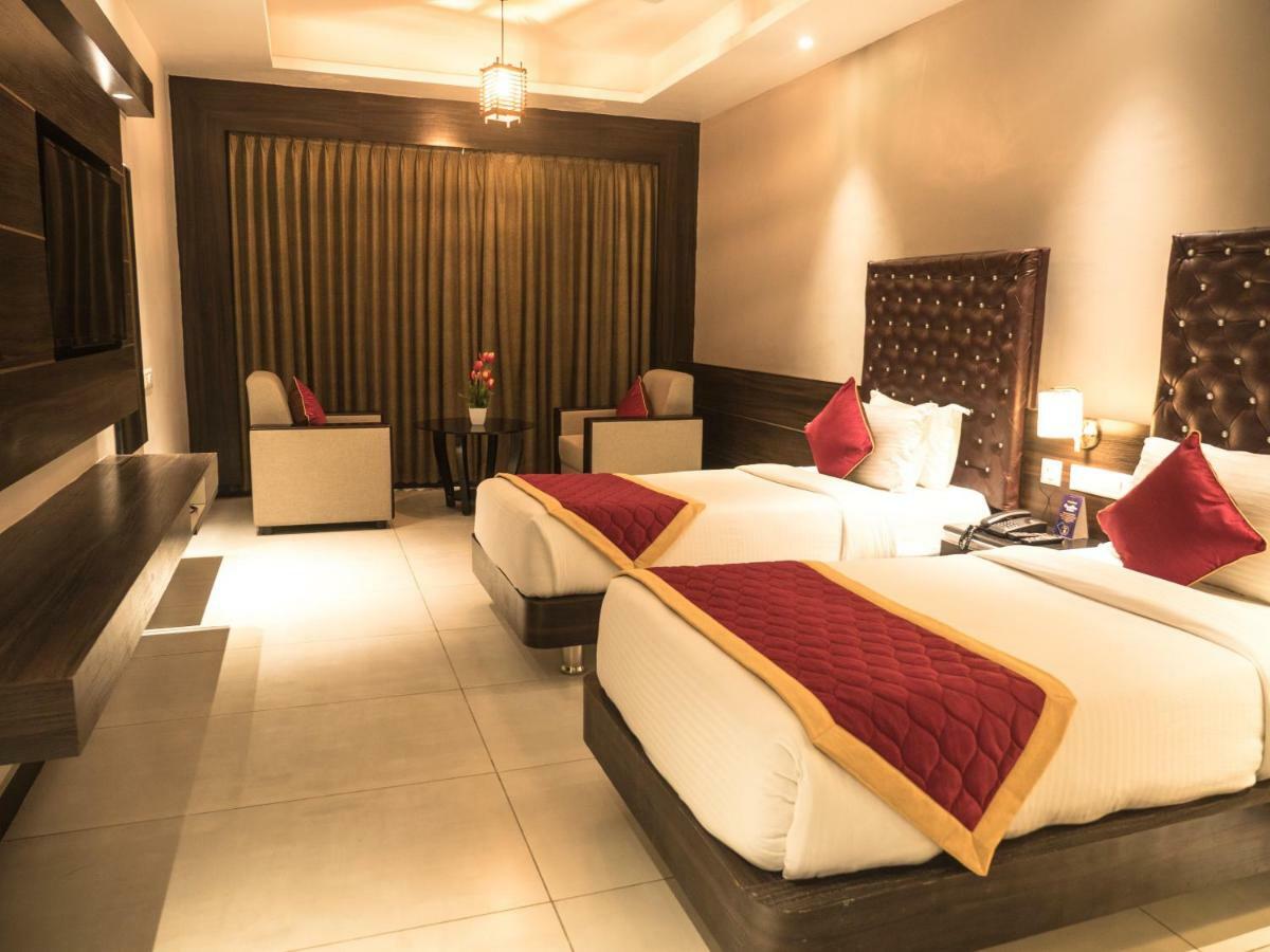 Hotel Mary Land Velankanni Nagapattinam Habitación foto